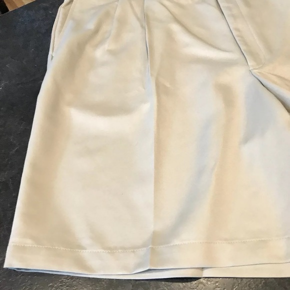 Men's Haggar light tan khaki pleated chino dress shorts size 50 - Picture 2 of 12